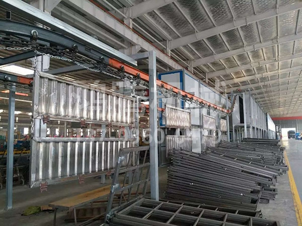 汽车箱板电泳出产线